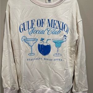 Source Unknown Cream and Blue Graphic Sweater